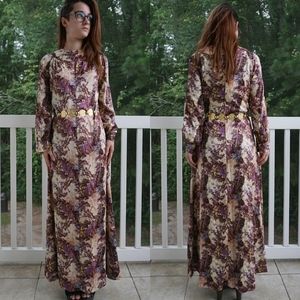 VTG 70s Novelty Print Maxi Dress